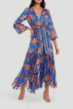Elliatt Balance Dress in Blue/Print Size 12 for rent on The Volte - image 2