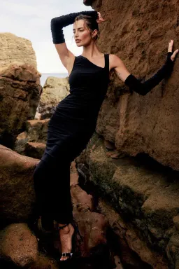 Mossman Defy Midi Dress Black Size 10 for rent on The Volte - image 4