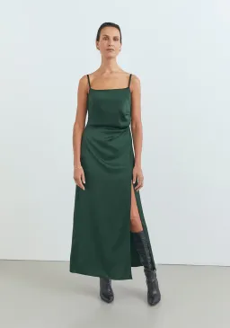 Viktoria and Woods Immunity Dress Green Size 4 / AU 14 for rent on The Volte - image 1