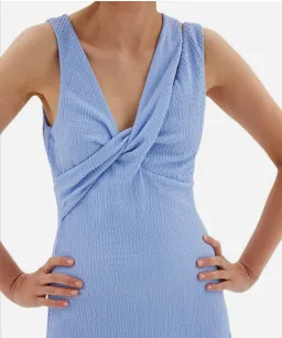 Sovere Expect Midi Dress in Bluebell Size 10 for rent on The Volte - image 4