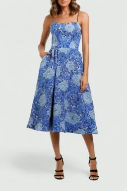 Love Honor Alexia Midi in Cobalt Size 8 for rent on The Volte - image 2