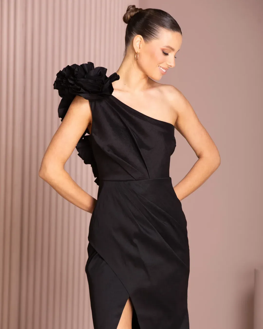 Azzurielle Aimi Gown Black Size AU 12 for rent on The Volte - main image