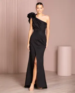 Azzurielle Aimi Gown Black Size AU 12 for rent on The Volte - image 1
