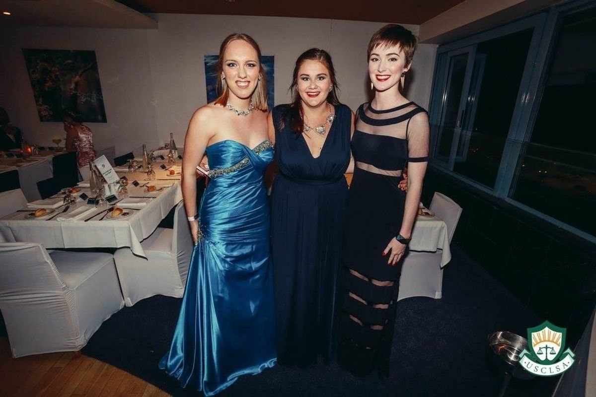 Langham Formal Dress Navy Size 16 - Image 3