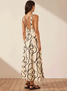 Shona Joy Cecelia Plunged Dress Print Size 8 for rent on The Volte - image 4