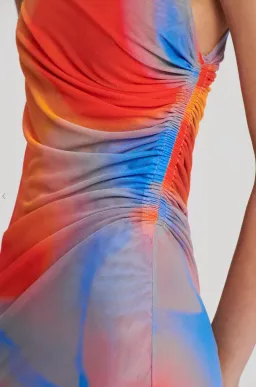 Scanlan Theodore Italian Watercolour Dress Red Blue Size 10 for rent on The Volte - image 2