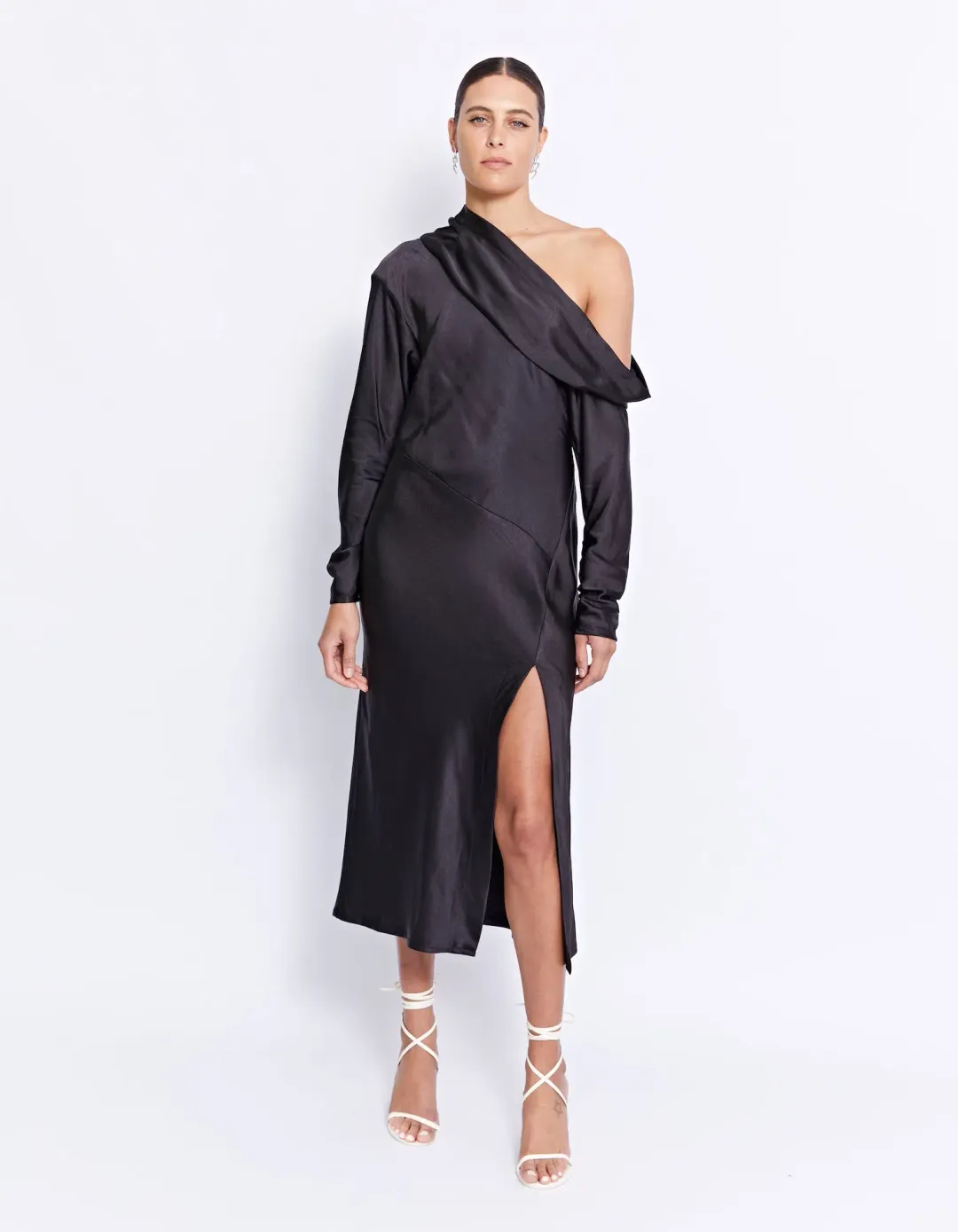 Pfeiffer Sukie Midi Dress Black Size S / AU 8 for rent on The Volte - main image