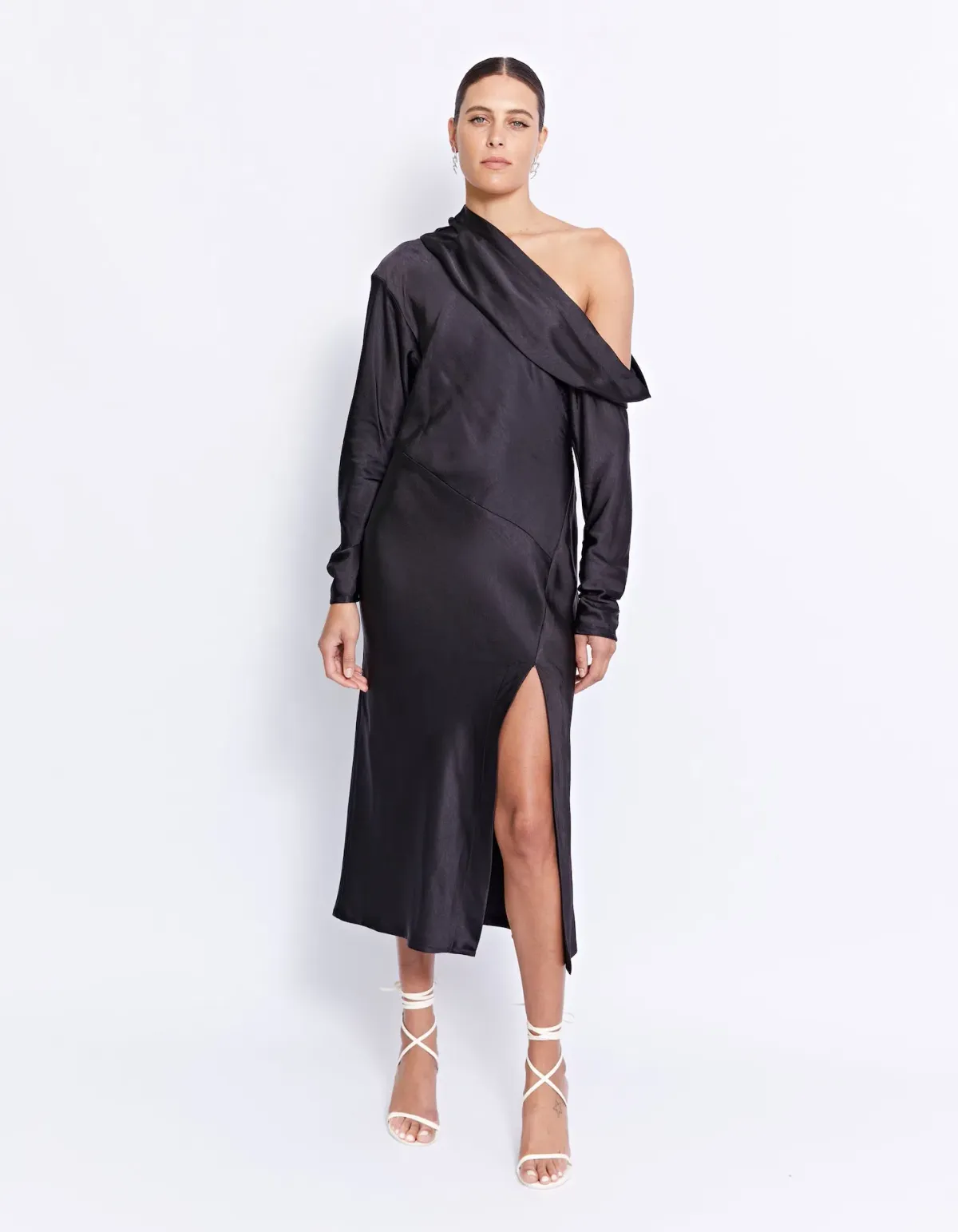 Pfeiffer Sukie Midi Dress Black Size S / AU 8 for rent on The Volte - main image