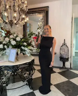 Effie Kats Verona Gown Black Size M / AU 10 for rent on The Volte - image 7