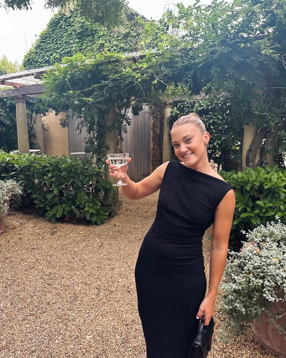 Effie Kats Verona Gown Black Size 6 - Image 2