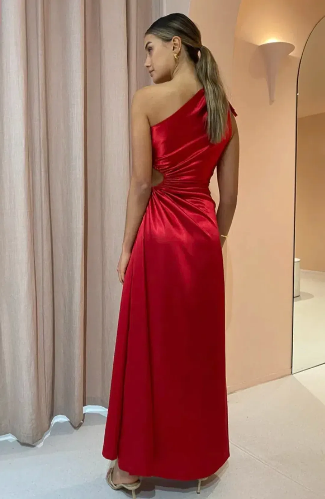 Sonya Moda Nour Scarlet Dress Red Size AU 8 for rent on The Volte - main image