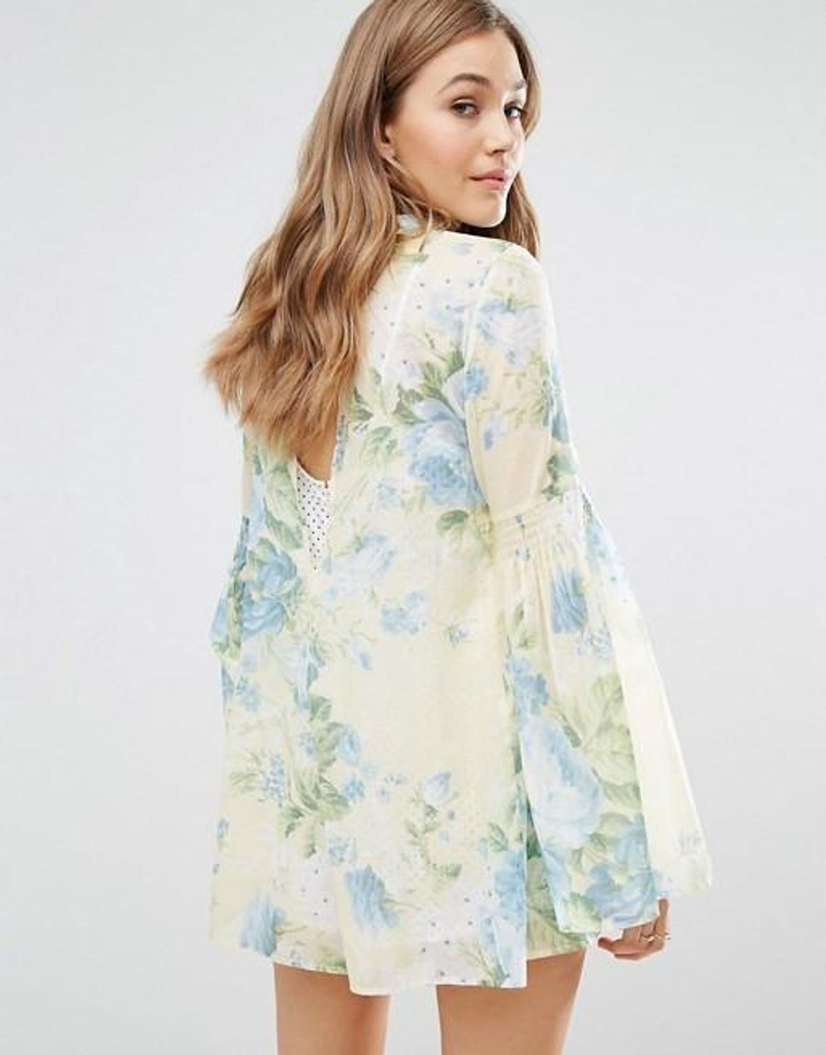 Alice McCall Pretty Hurts Playsuit Floral Size 6 - Image 2