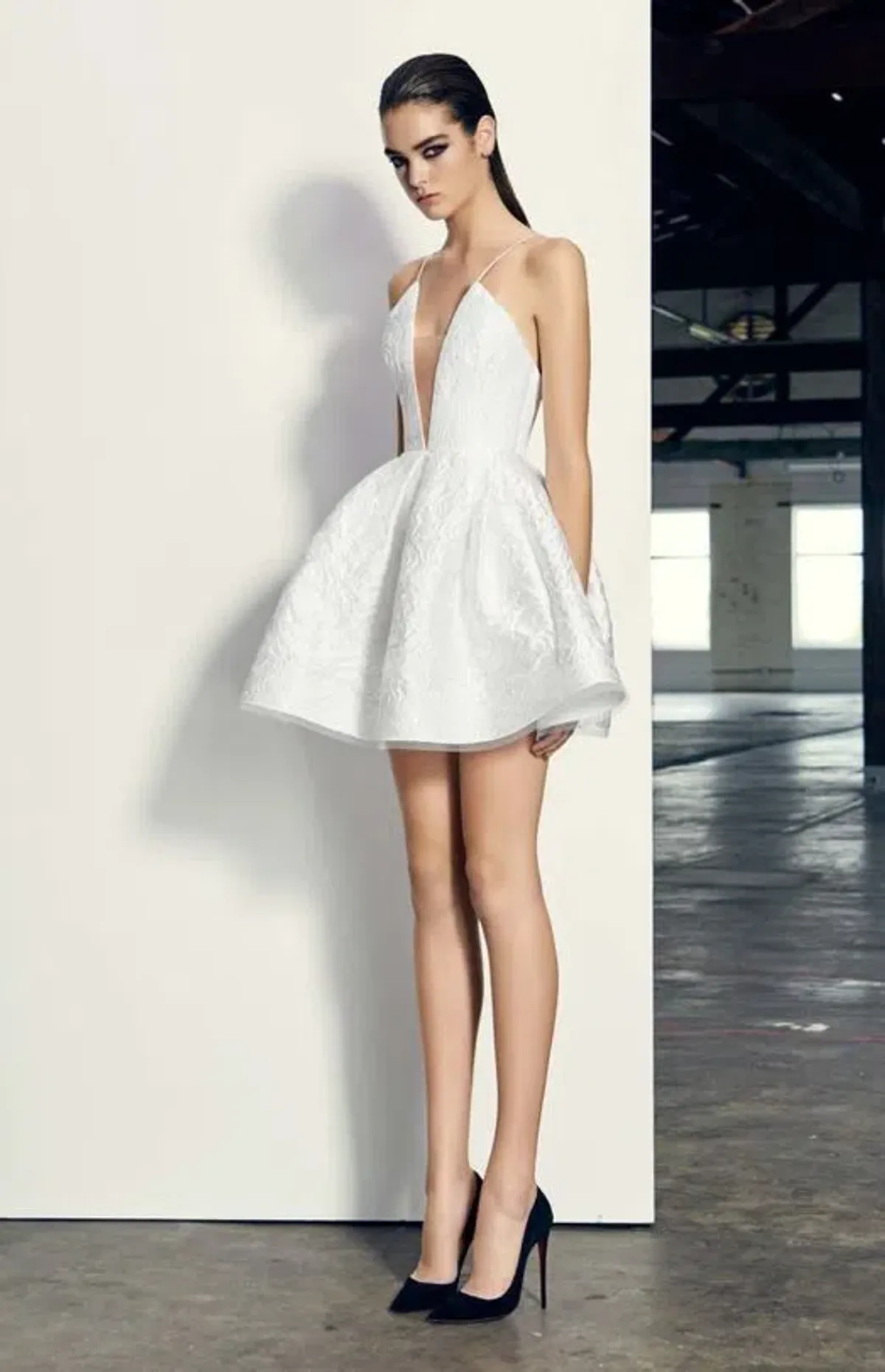 Alex Perry Floral Brocade Mini Dress White Size 6 - Image 1