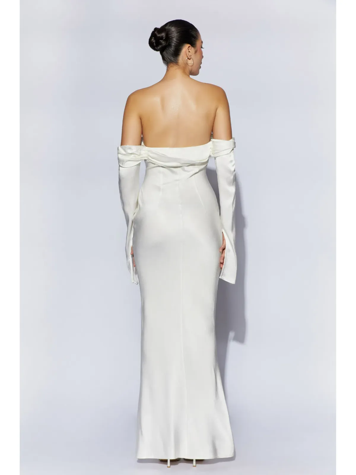 Meshki Giselle Off Shoulder Cowl Neck Maxi Dress White Size XS / AU 6 - Image 3