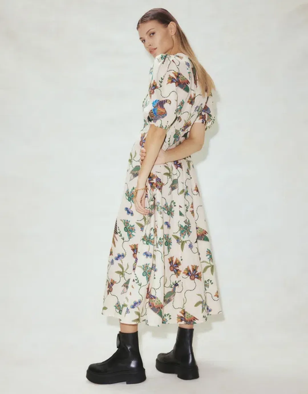 Alemais Birdie Linen Midi Dress Print Size AU 8 for rent on The Volte - main image