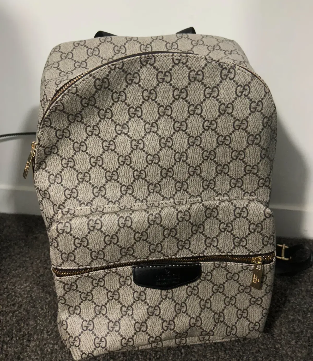 Gucci Backbag - Image 1
