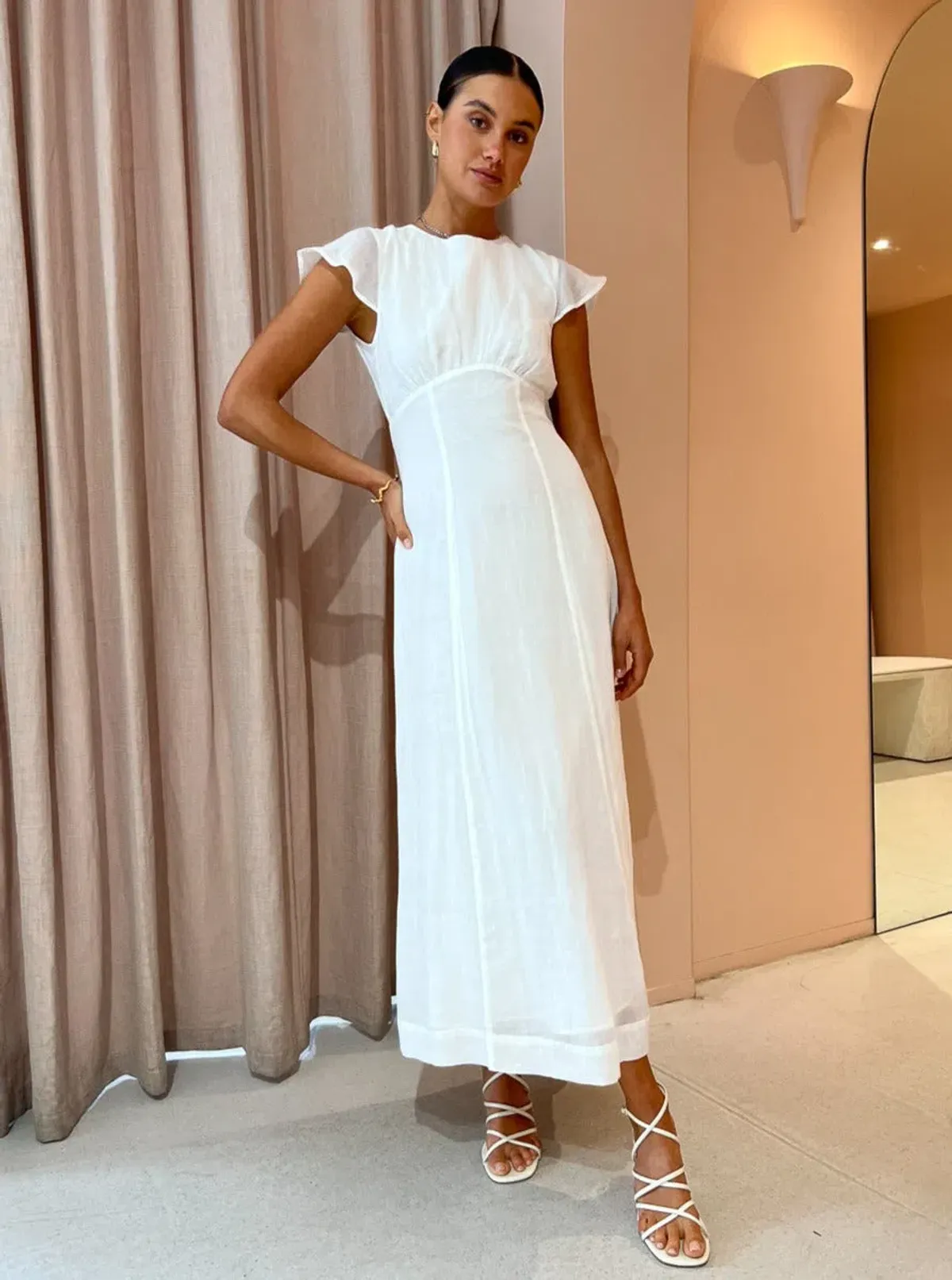 Hansen and Gretel Portofino Backless Dress in Ivory Size 14 - Image 1