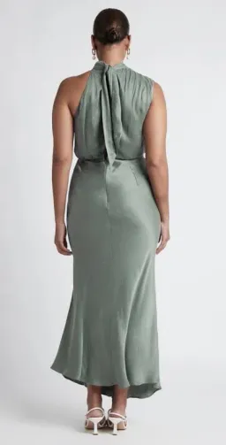Sheike Park Ave Dress in Sage Size 16 for rent on The Volte - image 4