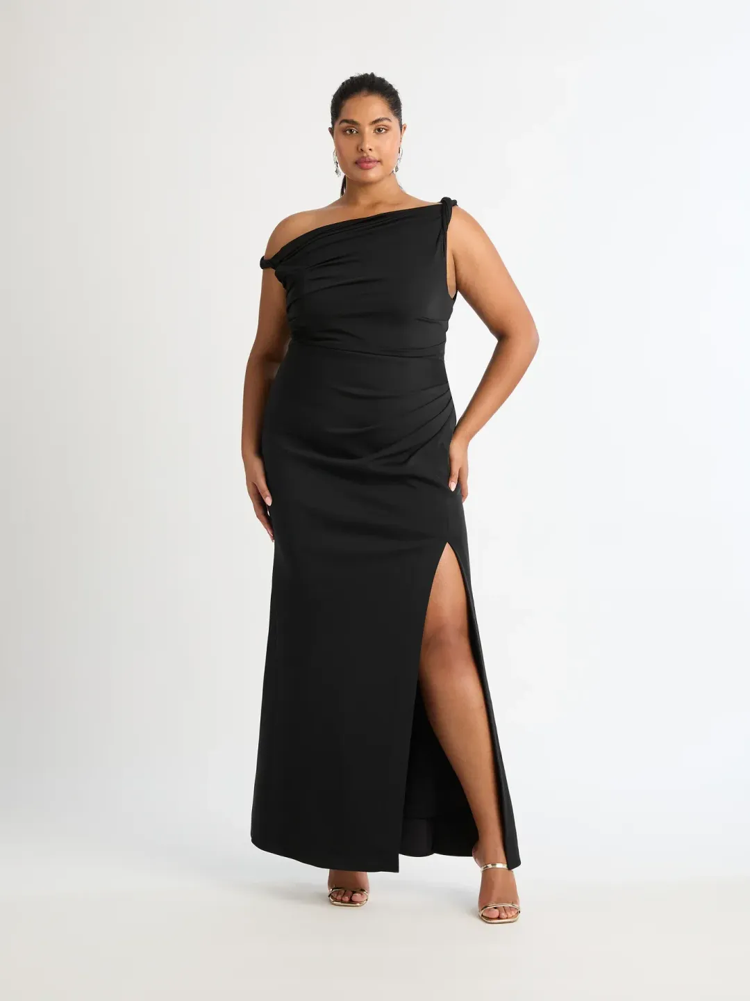 Sheike Stella Maxi Dress Black Size 16 for rent on The Volte - main image