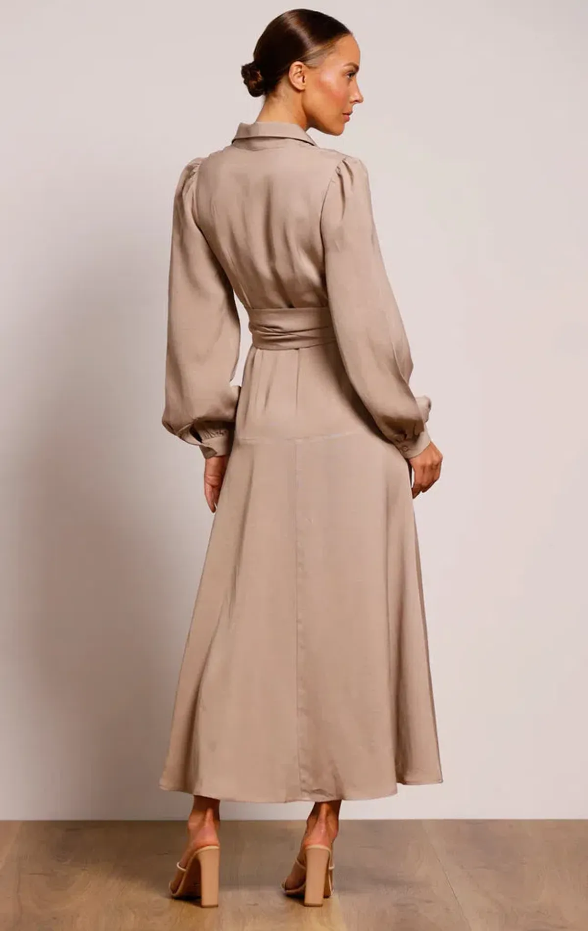 Pasduchas Regalia Shirt Midi Dress Nude Size 8 - Image 5