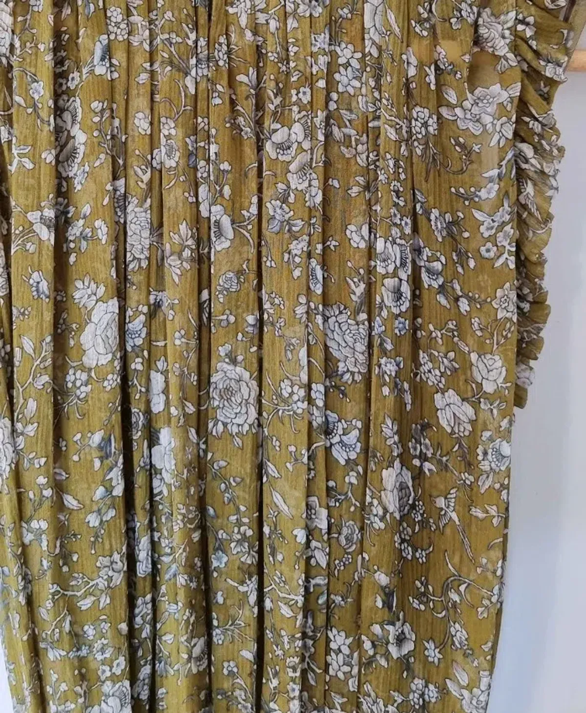 Zimmermann Rife Ruffle Neck Midi Dress Olive Floral Size 1 / AU 10 - Image 2