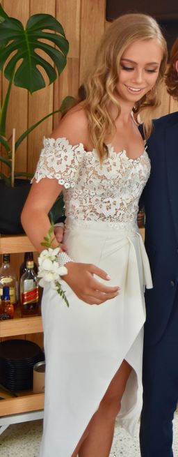 Elle Zeitoune Tango Dress White Size 6 for rent on The Volte - image 3