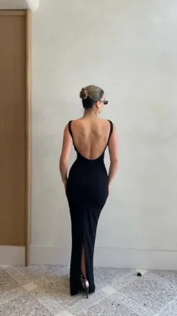 Effie Kats Verona Gown Black Size L / AU 12 for rent on The Volte - image 5