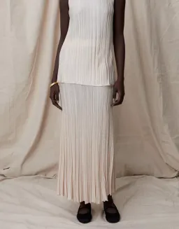 Blanca Adelina Top and Skirt Set Cream Size 8 for rent on The Volte - image 5