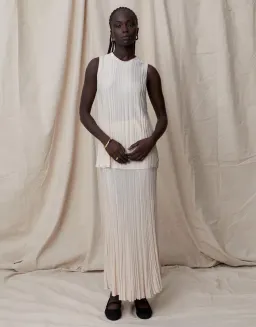 Blanca Adelina Top and Skirt Set Cream Size 8 for rent on The Volte - image 2