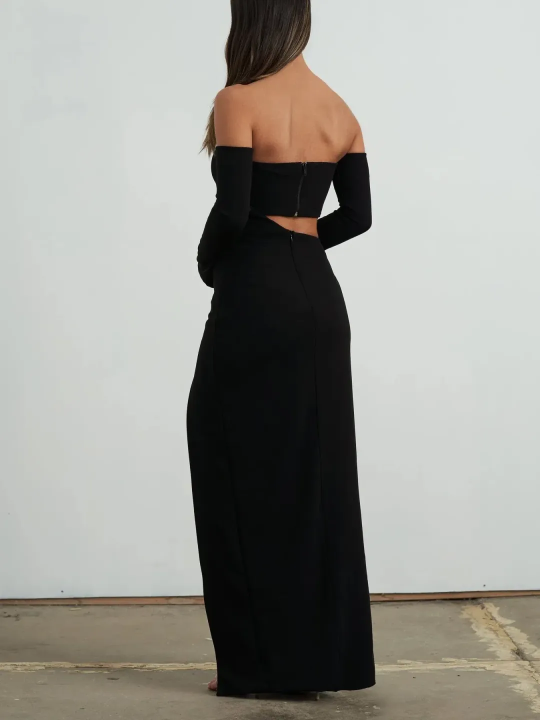 Effie Kats Hall of Fame Gown Black Size S / 8 AU for rent on The Volte - main image
