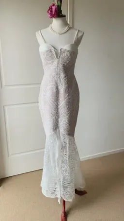 Sheike Lunar Lace Maxi Dress Ivory Size 14 for rent on The Volte - image 4