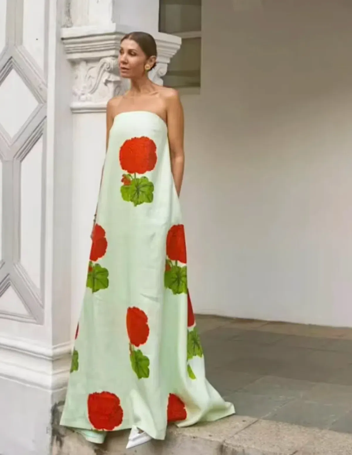 Oroton Posie Geranium Gown Sea Spray Size 6 - Image 6