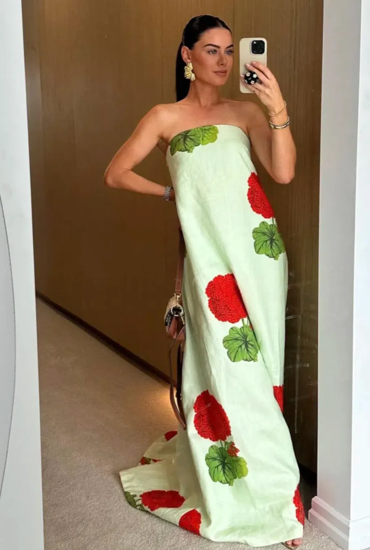 Oroton Posie Geranium Gown Sea Spray Size 6 - Image 4