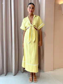 Roame Parque Dress in Butter Size 1 / AU 8 for rent on The Volte - image 4