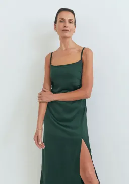 Viktoria & the Woods Immunity Dress Green Size 6 for rent on The Volte - image 2