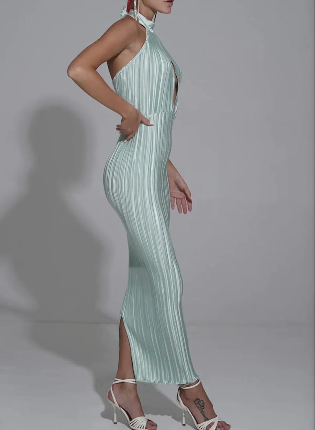 L'Idee Ceremonie Dress Seafoam Size 6 - Image 2