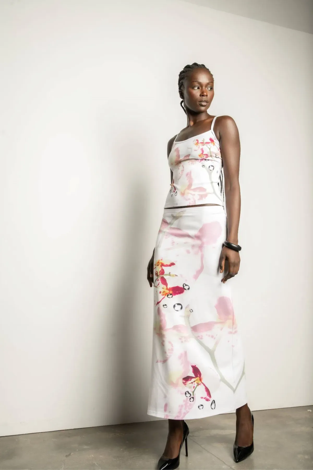 With Harper Lu Purity Blossom Set Floral Size S/AU 8 - Image 2