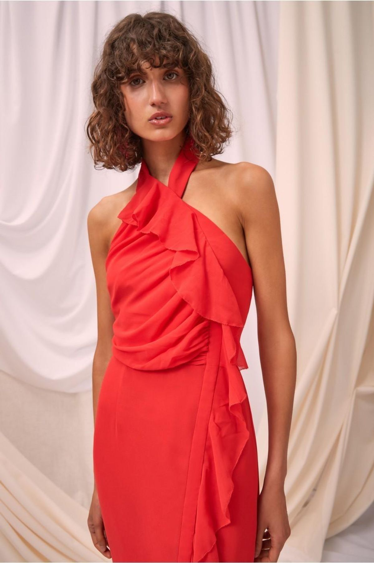 C/MEO COLLECTIVE ELUDE MIDI DRESS CHILLI - Image 3