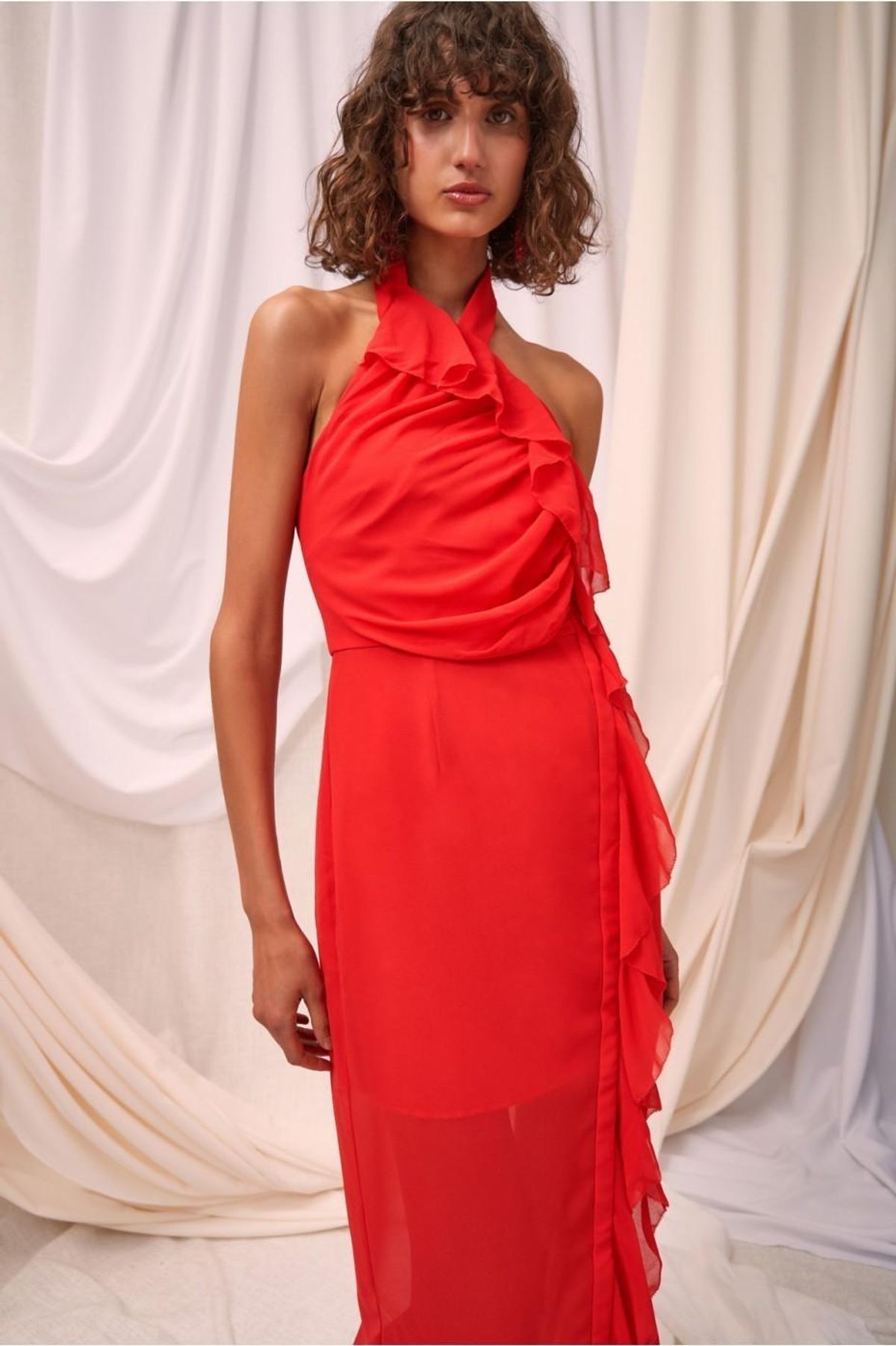 C/MEO COLLECTIVE ELUDE MIDI DRESS CHILLI - Image 2