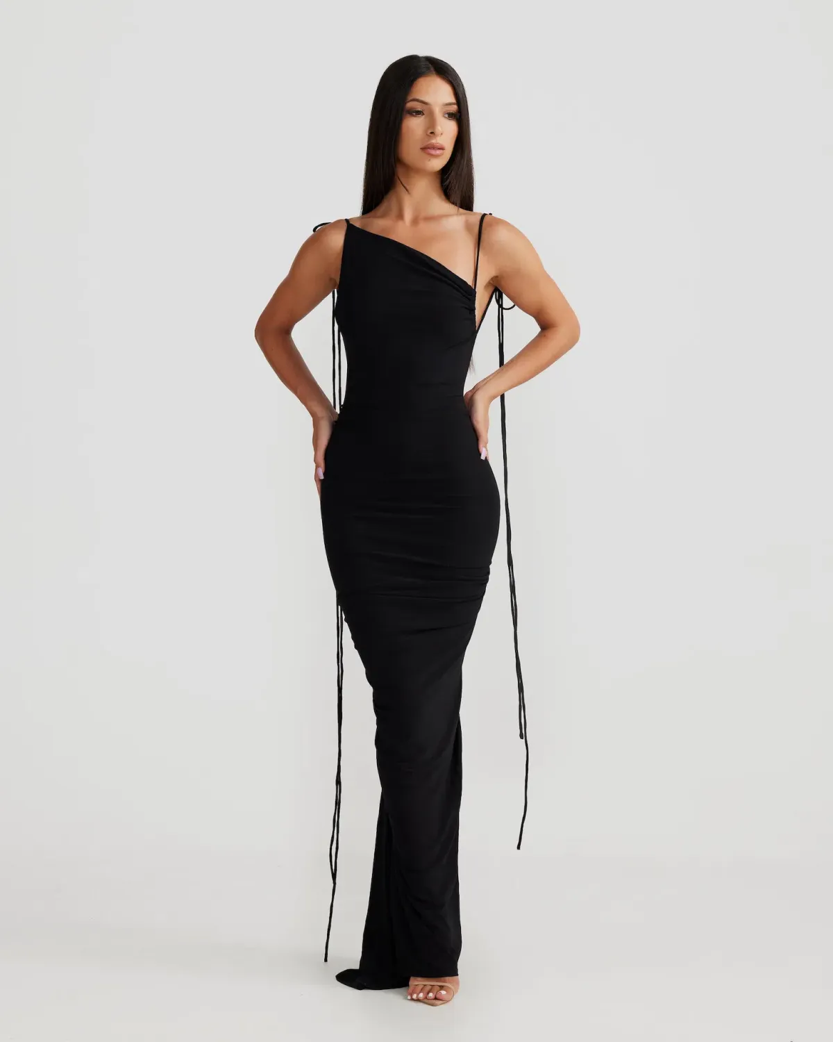 Melani The Label Gia Gown Black Size 6 - Image 2