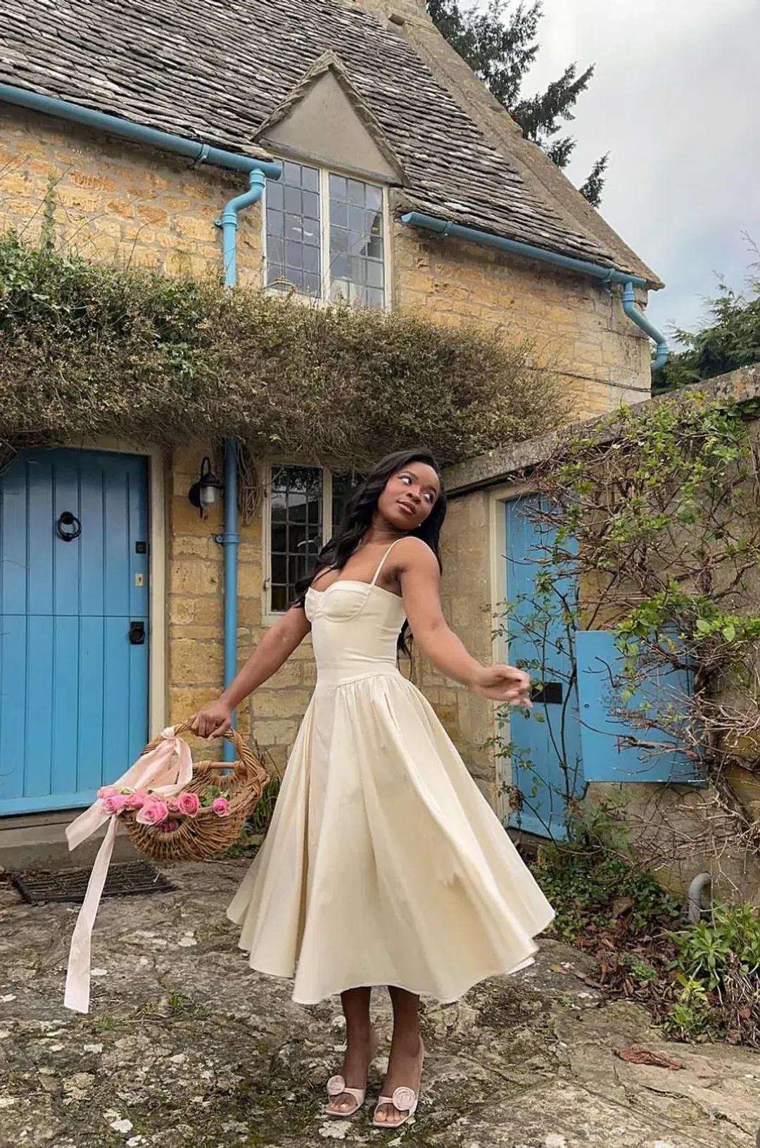 House Of CB Samaria Corset Sundress Vintage Cream Size AU 8 for rent on The Volte - main image