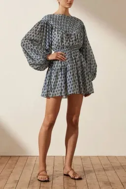 Shona Joy Daniela Pin Tuck Balloon Sleeve Mini Dress Print Size 6 for rent on The Volte - image 4