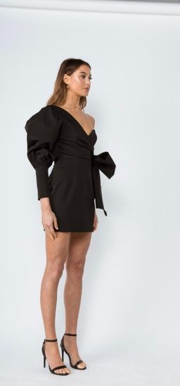 ASILIO SIDE TIE MINI Black size 10 for rent on The Volte - image 1