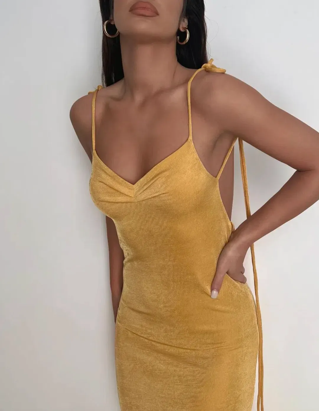 Melani The Label Pia Gown Yellow Size M/Au 10 for rent on The Volte - main image