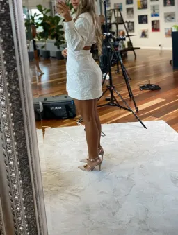 Jacquemus La Robe Cavaou Courte Shirt Mini Dress Beige Size 40 / AU 10 for rent on The Volte - image 3