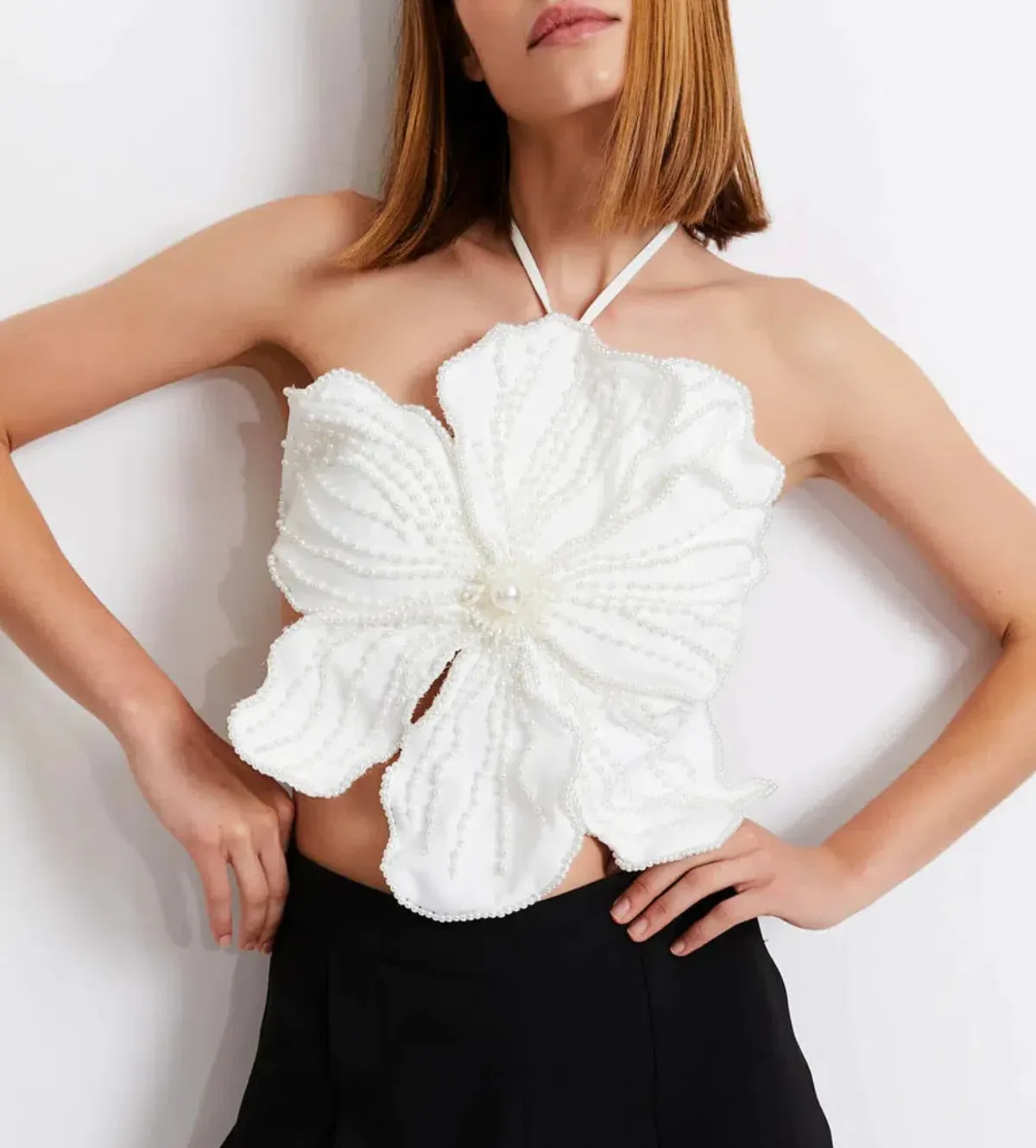 PatBo Hand Beaded Flower Top White Size M / Au 10 - Image 1
