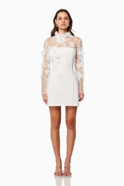 Elliatt Damaris Mini Dress in White Size Small / AU 8 for rent on The Volte - image 1