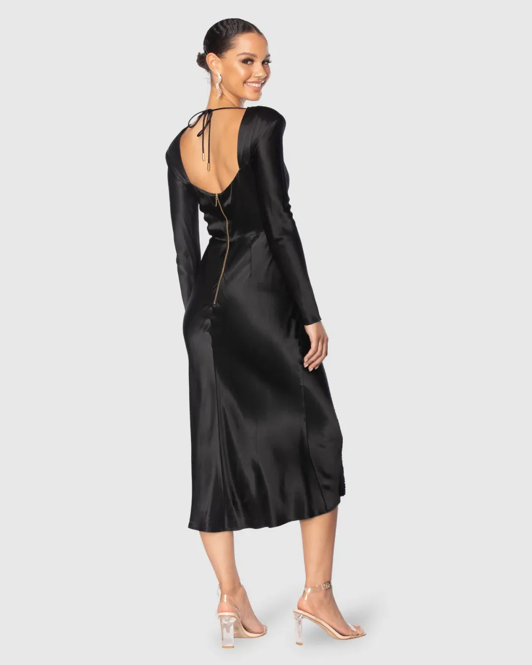 Azzurielle Fondi Midi Dress Black Size 8 for rent on The Volte - main image