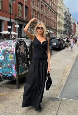 Anna Quan Florence Dress Black Noir Size 8 for rent on The Volte - image 9