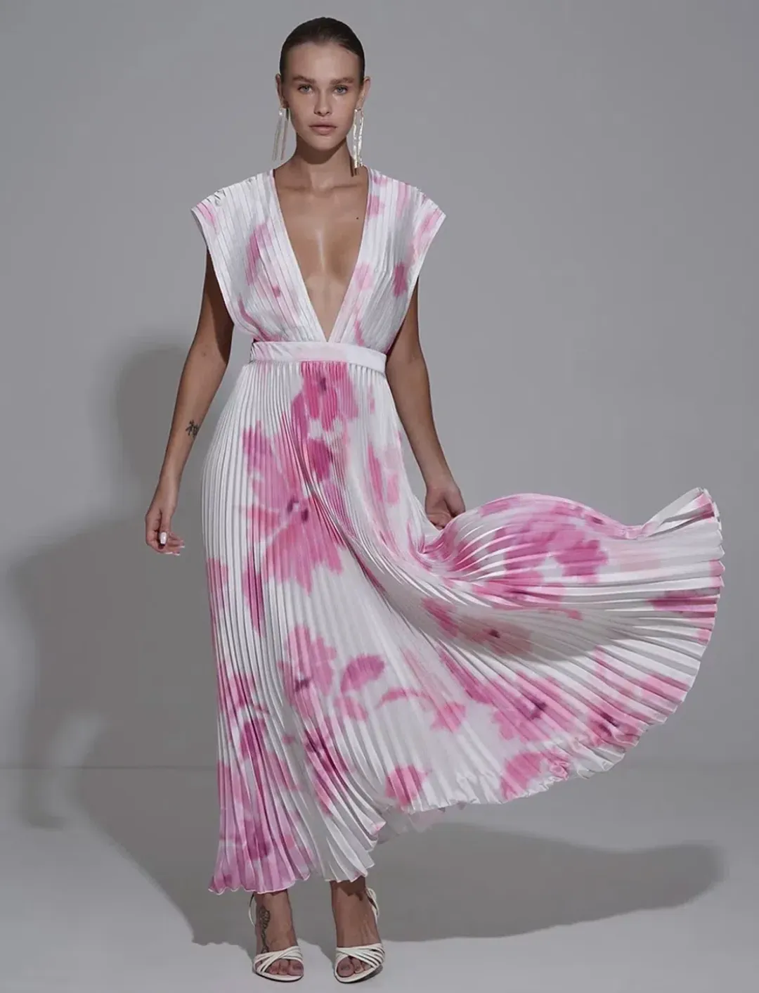 L'Idee Gala Gown Jardin Print Size 10 for rent on The Volte - main image